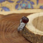 انگشتر عقیق سرخ نقره زنانه طرح سروناز - Image 2