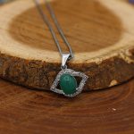 گردنبند عقیق سبز نقره زنانه طرح مهلا - Image 2