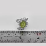 انگشتر زبرجد الماس تراش نقره زنانه طرح ماه بانو - Image 4