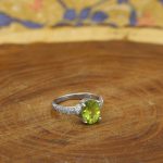 انگشتر زبرجد الماس تراش نقره زنانه طرح فرناز - Image 2