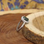 انگشتر زمرد الماس تراش نقره زنانه طرح پناه - Image 3