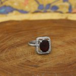 انگشتر گارنت الماس تراش نقره زنانه طرح حلیمه - Image 3