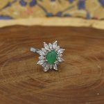 انگشتر عقیق سبز نقره زنانه طرح سمیه - Image 2