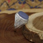 انگشتر عقیق کبود یمنی نقره مردانه دست ساز طرح وحید + حرز امام جواد (ع) - Image 2