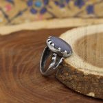 انگشتر عقیق کبود یمنی نقره مردانه طرح مسیح - Image 2