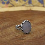 انگشتر عقیق کبود یمنی نقره مردانه طرح مسیح - Image 3