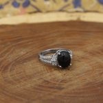 انگشتر عقیق مشکی نقره زنانه طرح سیتا - Image 2