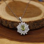 گردنبند زبرجد الماس تراش نقره زنانه طرح اسما - Image 2