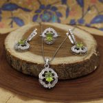 نیم ست زبرجد الماس تراش نقره زنانه طرح شبدر - Image 2