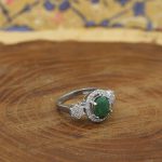 انگشتر زمرد الماس تراش نقره زنانه طرح شکوفه - Image 3