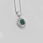 گردنبند زمرد زامبیا الماس تراش نقره زنانه طرح راضیه - Image 3