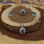 نیم ست زمرد زامبیا الماس تراش نقره زنانه طرح رباب - Image 2