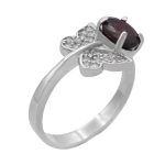 انگشتر گارنت الماس تراش نقره زنانه طرح پروانه