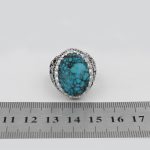 انگشتر فیروزه نیشابوری دست ساز نقره مردانه طرح قلم زنی فاخر شهاب - Image 5