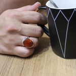 انگشتر عقیق سرخ یمنی نقره دست ساز مردانه طرح بهروز - Image 5