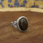 انگشتر عقیق سلیمانی نقره مردانه طرح اشکبوس - Image 3