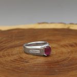 انگشتر یاقوت سرخ الماس تراش نقره مردانه دست ساز طرح کشمیر - Image 3