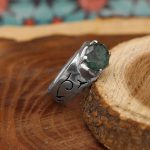 انگشتر زمرد الماس تراش نقره مردانه دست ساز طرح شاهان - Image 2