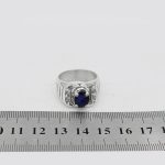 انگشتر یاقوت کبود الماس تراش نقره مردانه دست ساز طرح میثم - Image 4