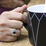 انگشتر یاقوت کبود الماس تراش نقره مردانه دست ساز طرح میثم - Image 5