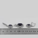 نیم ست یاقوت کبود الماس تراش نقره زنانه طرح مونا - Image 4