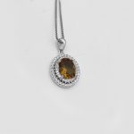 گردنبند الکساندریت الماس تراش نقره زنانه طرح ونسا - Image 3