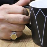 انگشتر حرز امام جواد (ع) نقره مردانه و زنانه طرح شش ضلعی ولایت + تربت امام حسین (ع) - Image 3