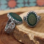 انگشتر ست عقیق سبز نقره مردانه و زنانه طرح فردوس + حرز امام جواد (ع) + آیت الکرسی - Image 3