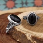 انگشتر ست عقیق مشکی نقره مردانه و زنانه طرح آزادی - Image 3