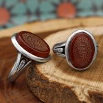 انگشتر ست عقیق سرخ نقره مردانه و زنانه طرح پا اردکی + حرز امام جواد (ع) + آیت الکرسی - Image 3