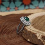 نیم ست عقیق سبز نقره زنانه طرح ماهرخ - Image 4