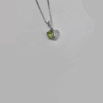 گردنبند زبرجد الماس تراش نقره زنانه طرح قلب - Image 3