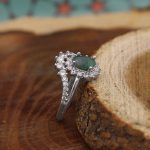 انگشتر زمرد الماس تراش نقره زنانه طرح زینت - Image 2