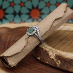 انگشتر زمرد الماس تراش نقره زنانه طرح زینت - Image 3