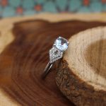 انگشتر توپاز الماس تراش نقره زنانه طرح تمنا - Image 3