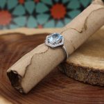 انگشتر توپاز الماس تراش نقره زنانه طرح درسا - Image 3