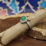 انگشتر عقیق سبز نقره زنانه طرح گلوریا - Image 2