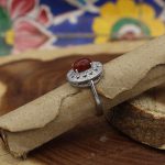 انگشتر عقیق سرخ نقره زنانه طرح پناه - Image 3