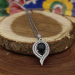 گردنبند عقیق مشکی نقره زنانه طرح هما - Image 2