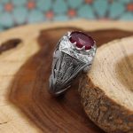 انگشتر یاقوت سرخ الماس تراش نقره مردانه دست ساز طرح رهام - Image 2