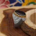 انگشتر گارنت نقره مردانه طرح دور طلایی فیلی - Image 2