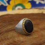 انگشتر گارنت نقره مردانه طرح دور طلایی فیلی - Image 3