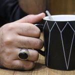 انگشتر گارنت نقره مردانه طرح دور طلایی فیلی - Image 4