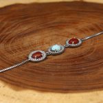 دستبند چند سنگ نقره زنانه طرح نورا - Image 3