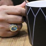 انگشتر توپاز الماس تراش نقره مردانه طرح اردشیر - Image 4