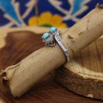 انگشتر فیروزه نیشابوری نقره زنانه طرح ویدا - Image 2