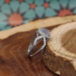 انگشتر عقیق کبود یمنی نقره زنانه طرح سمانه - Image 2