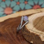 انگشتر عقیق کبود یمنی نقره زنانه طرح خرمدل - Image 2