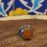 انگشتر عقیق سرخ یمنی نقره مردانه طرح اسفند - Image 2