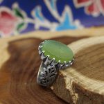 انگشتر عقیق سبز نقره مردانه طرح ملک + حکاکی - Image 2